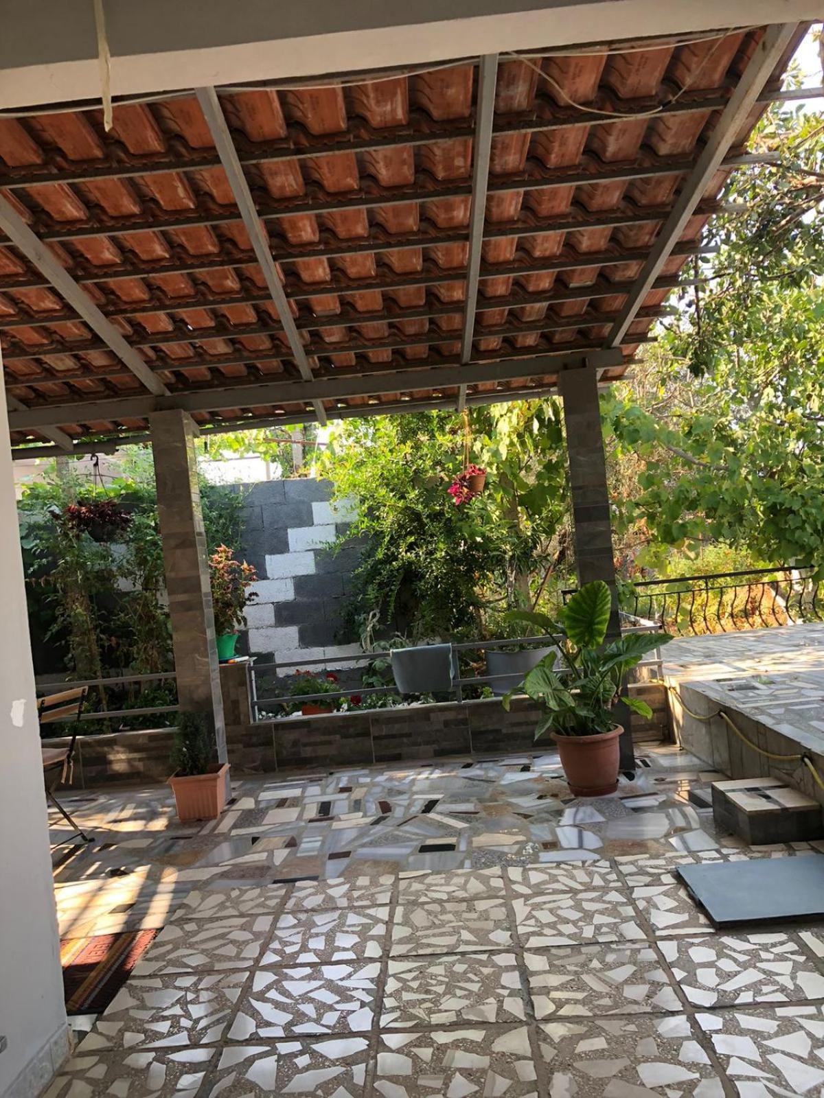 Mona'S Guesthouse Saranda Zewnętrze zdjęcie